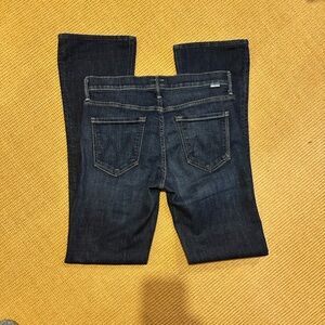 MOTHER “The Runaway” dark bootcut Jeans